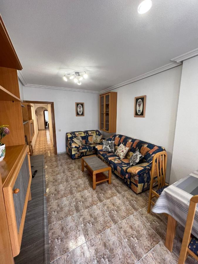 Luxury 2 Bedrooms Apartment With A Garage Torrevieja Extérieur photo