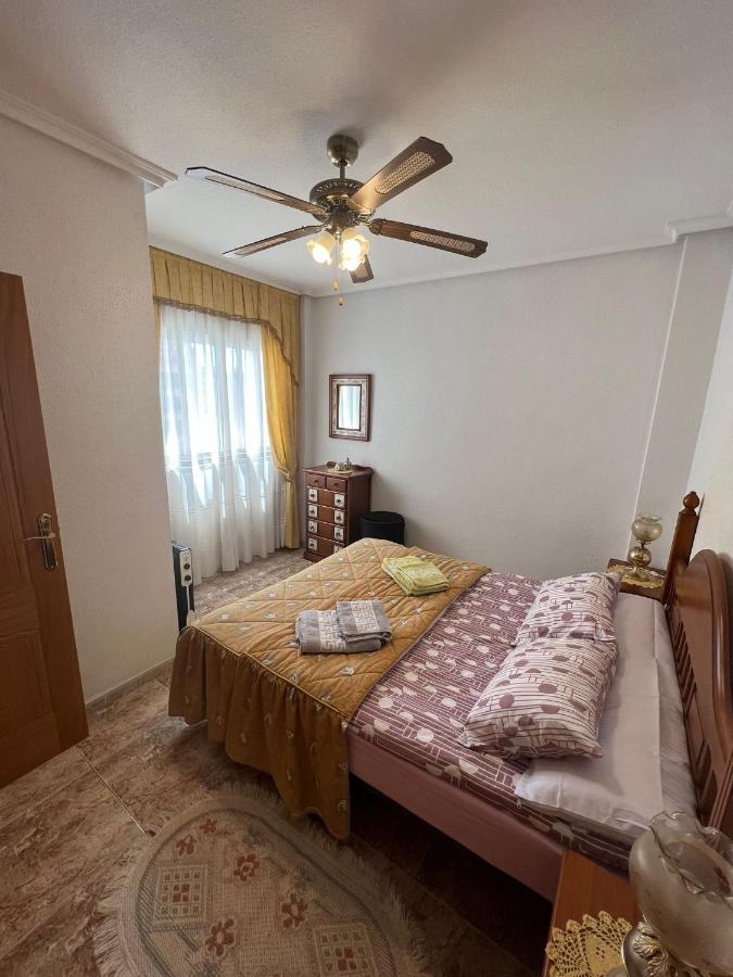 Luxury 2 Bedrooms Apartment With A Garage Torrevieja Extérieur photo