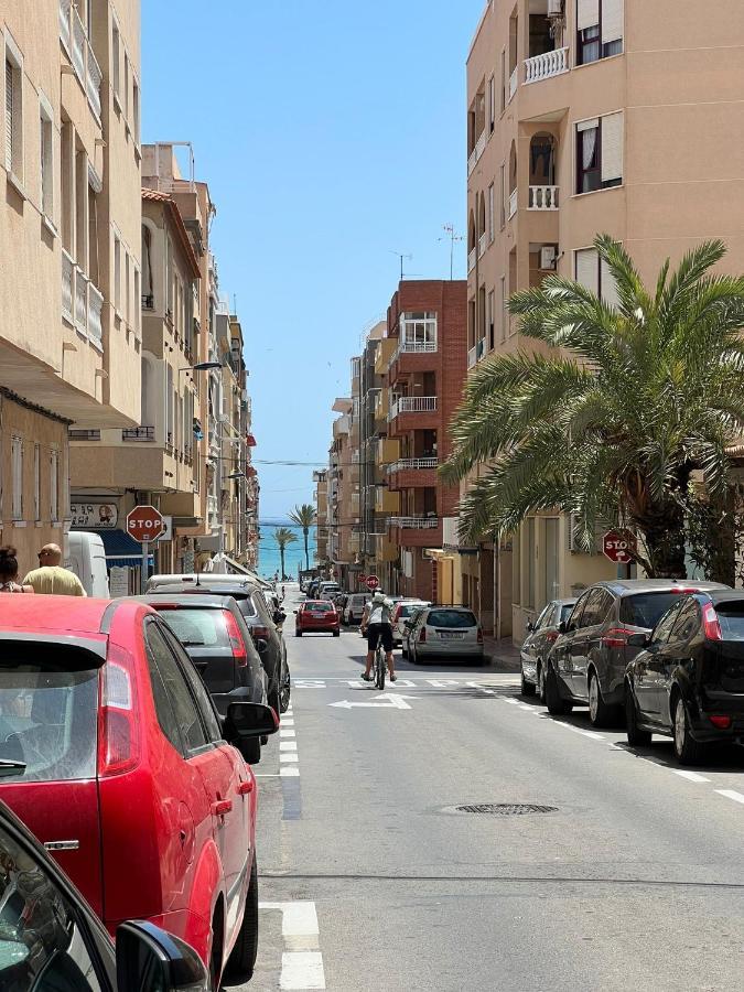 Luxury 2 Bedrooms Apartment With A Garage Torrevieja Extérieur photo